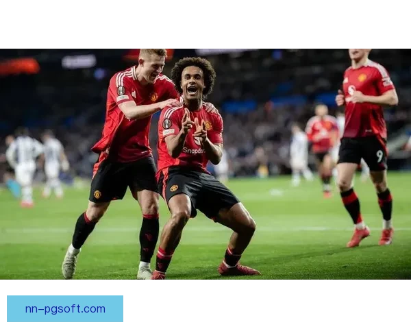 曼联确认齐尔克泽因膝盖挫伤休战三周 无缘接下来的关键赛事